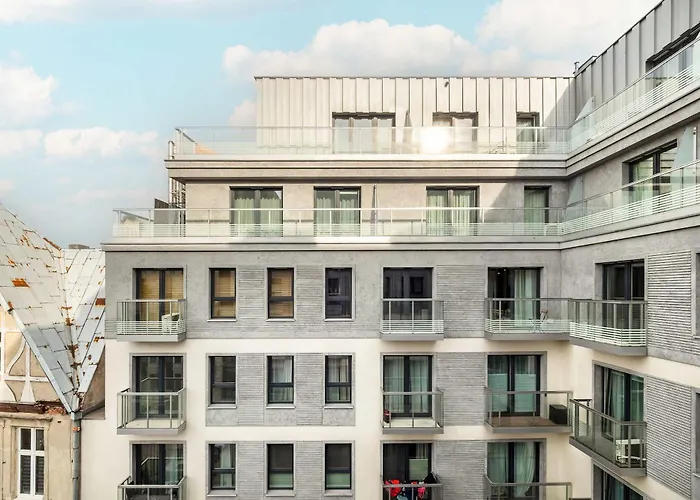 Stylish With Air Condtioning By Renters Prestige Łódź