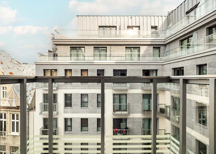 公寓 Stylish With Air Condtioning By Renters Prestige 罗兹