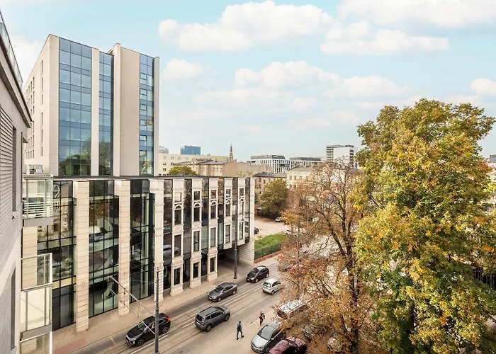 Stylish With Air Condtioning By Renters Prestige